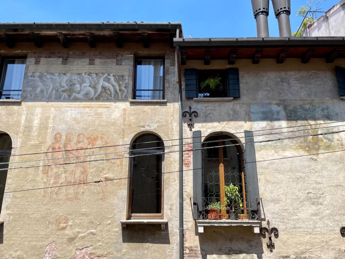 Santa Caterina: Charming Apartment Treviso Exteriér fotografie